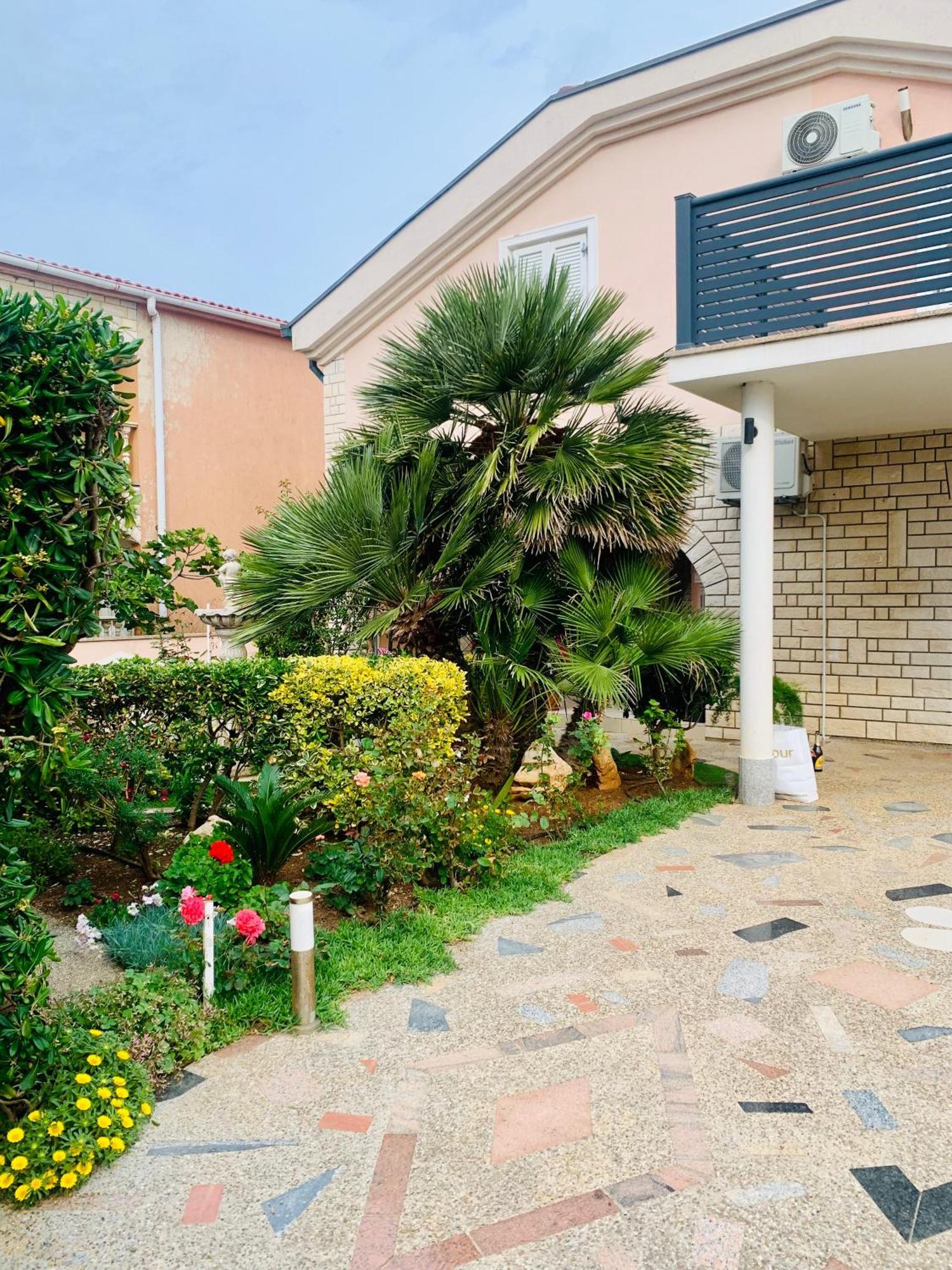 Apartments Barbara 111 วีร์ ภายนอก รูปภาพ